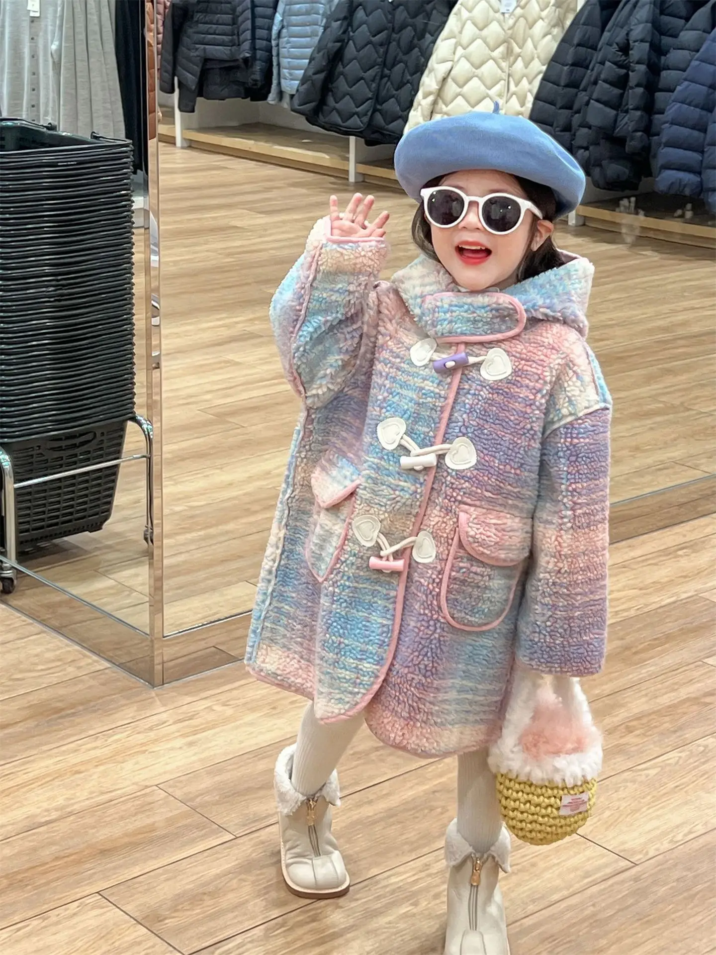 

Girl Coat Top Korean Style Girls 2023 Winter Plus Heavyweight Lamb Wool Horn Button Hooded Casual Fashion Childrens Coat Top