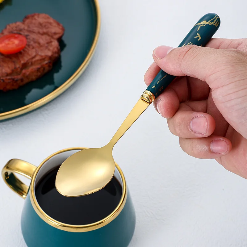 

4 шт. посуда из нержавеющей стали с мраморным узором, ручка, ложка, вилка, нож для стейка, чайная ложка, набор столовых приборов в стиле вестерн, кухонная утварь