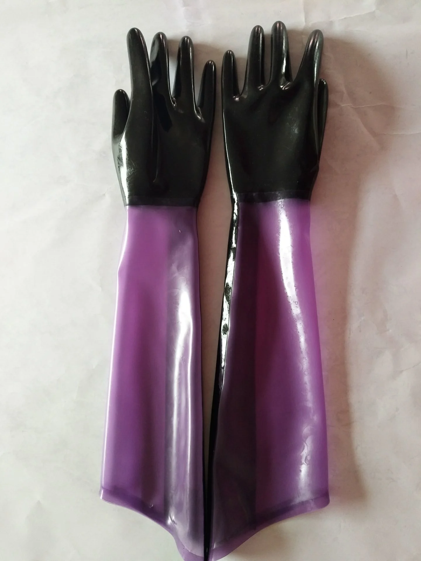 

New Style Pure Natural Latex Rubber Purple Black Color Blocking Gloves Cosplay Party xs-xxl 0.45mm