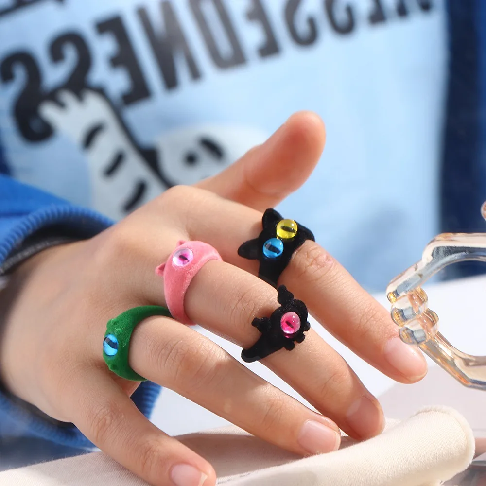 New Fashion Punk Cat Eyes Ring Green Monster Ring Women Sweet Flocking Opening Finger Ring Y2K Jewelry Gifts