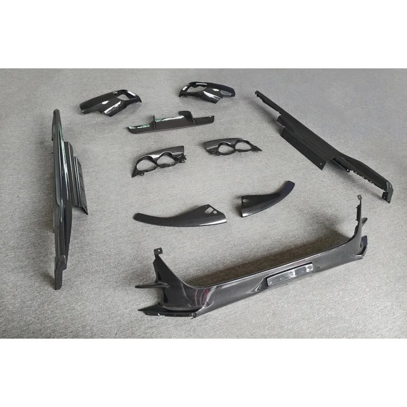 High Quality Dry Carbon Fiber Body Kit Replacement Parts for 812 Hardtop