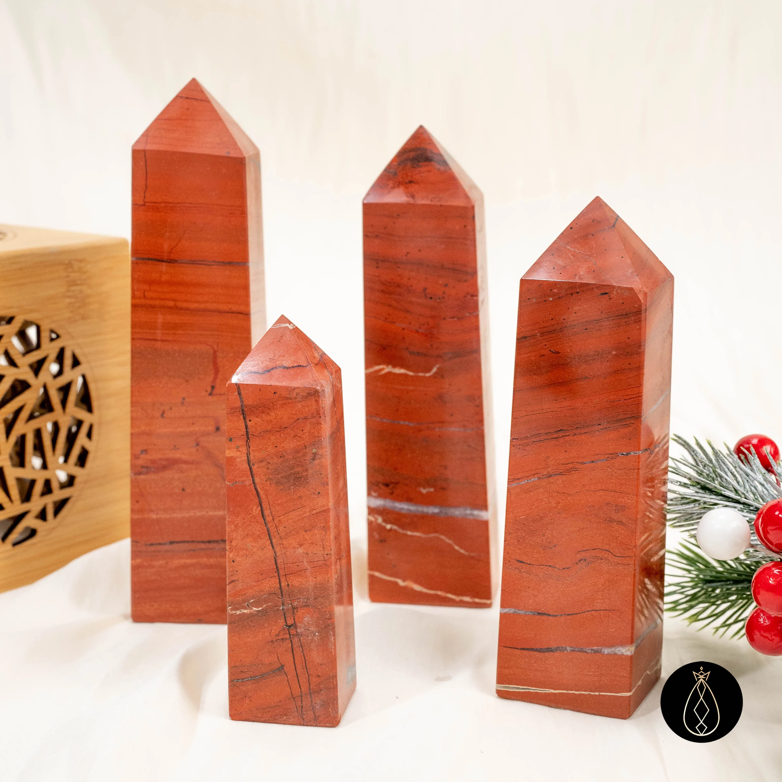 11–14 سم برج جاسبر أحمر طبيعي نقطة كريستال مصقولة يدويًا |   تأريض الحجر وديكور المنزل