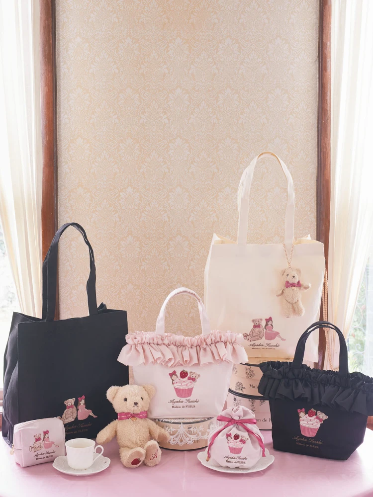 

Japanese Bear Embroidered Dessert Change Bags Women's Handbag Square Canvas Environmental Protection Bag Going Out Shopping Bag