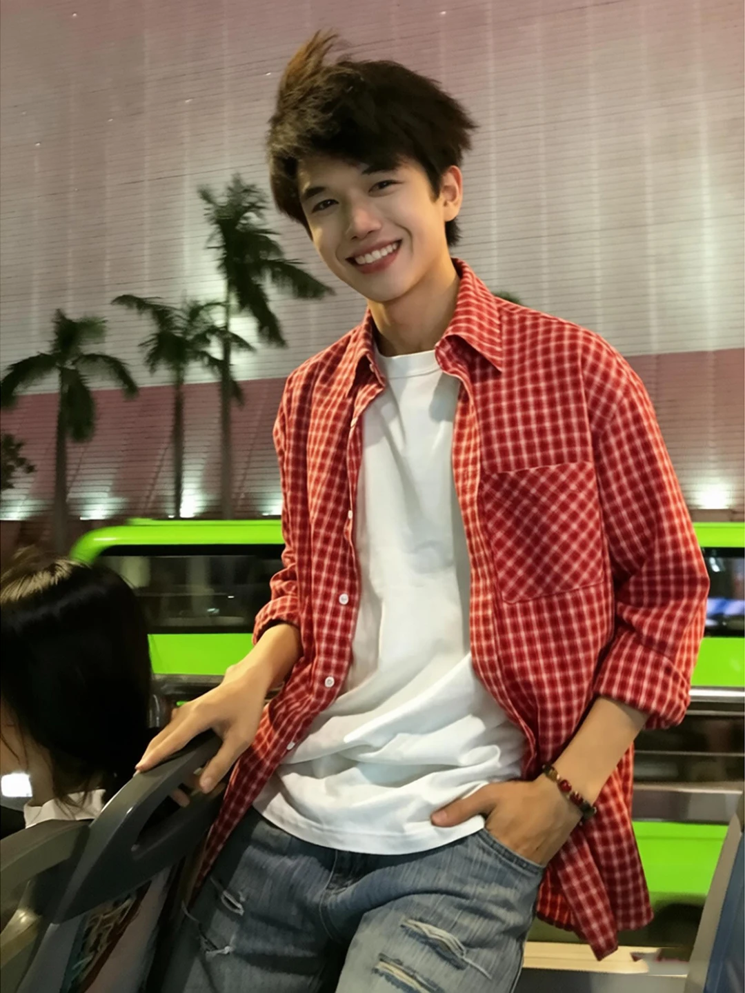 

American Retro Red Plaid Long Sleeve Men's Shirt Spring High Sensation Cool Sun Protection Coat Loose Fit Classic Style