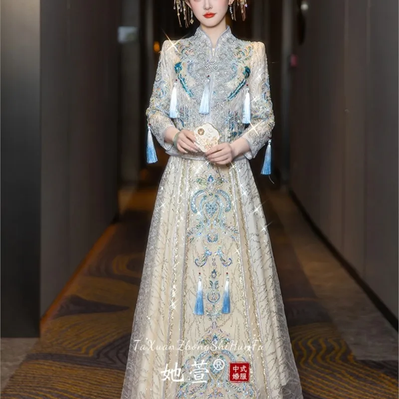 ライトブルーの新しい中国風乾杯服