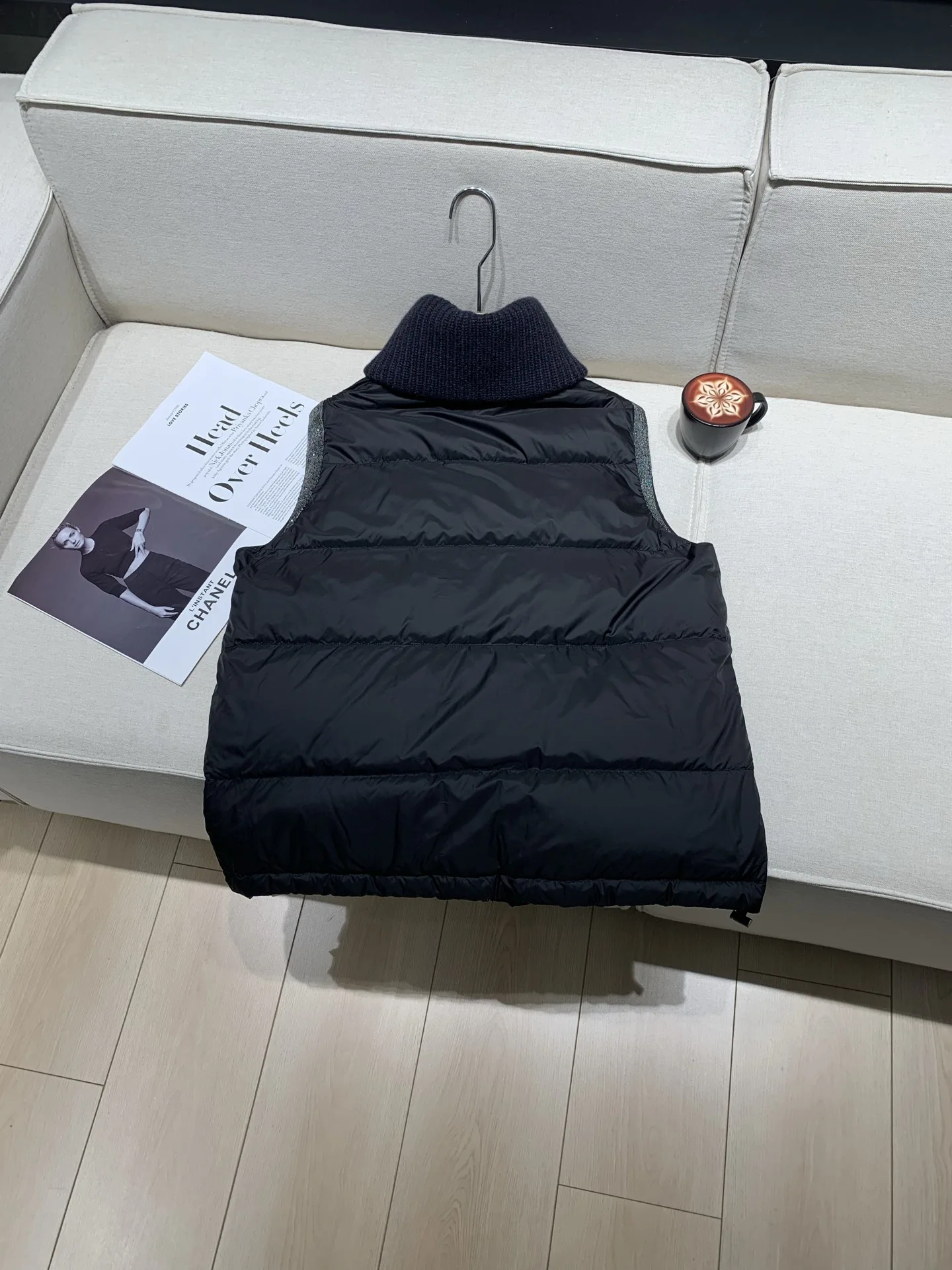 Nieuw herfst/winter hoogwaardig mode kralen kasjmier en ganzendons vest voor dames (2025)