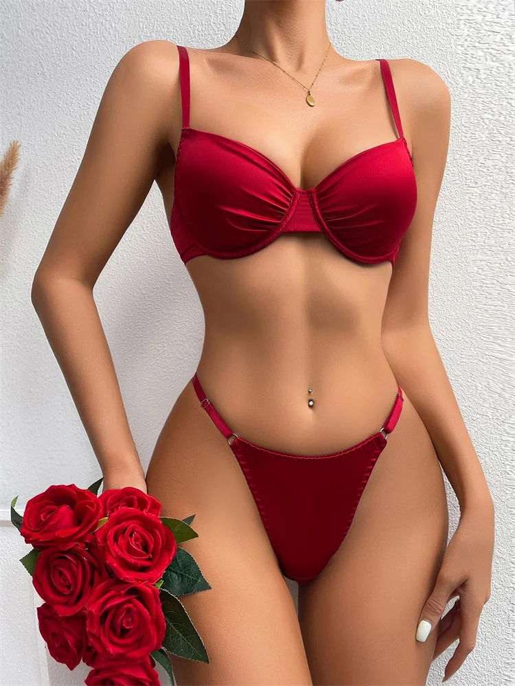 Romantic Lingerie Sexy Red Underwire Bra Set Seamless Underwear 3-Point Erotic Lingerie Valentine Pure Desire Sexy Women Outfits