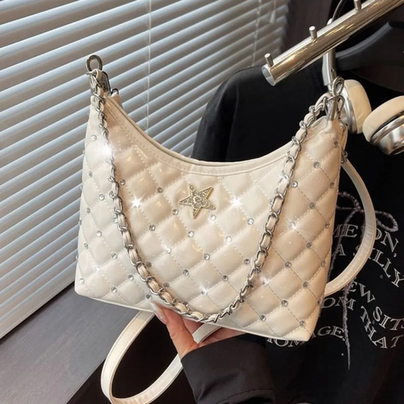 

Graceful Retro Crossbody Bag Chain Buckle Detail Maillard Color Boho Style Adjustable Strap Campus Bag