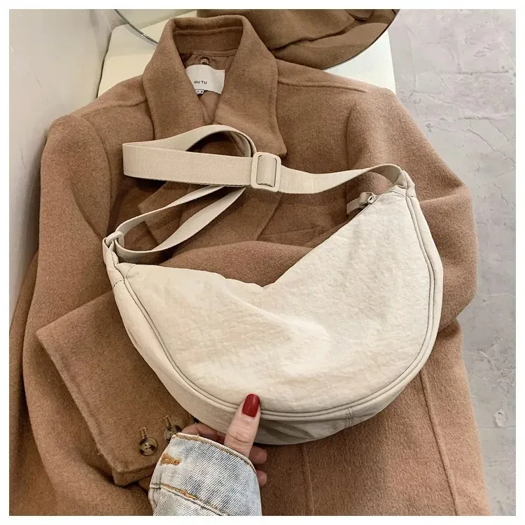 

Women Casual Nylon Hobos Crossbody Bag Designer Shoulder Bags Large Capacity Tote Travel Bag Female Purses 2024