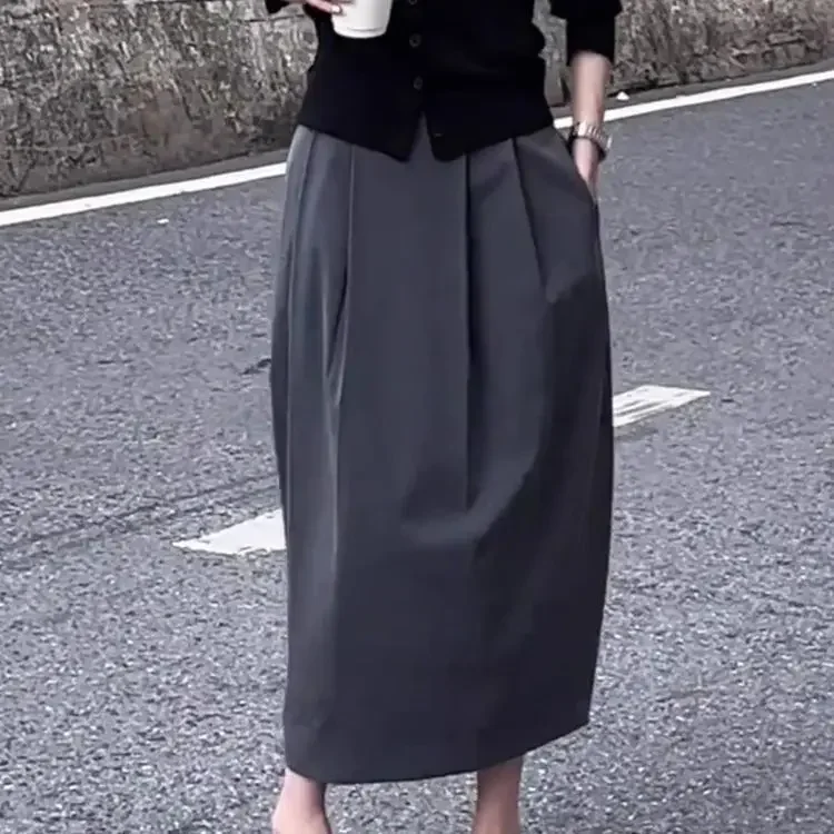 Winter Grey Flower Bud Half length Skirt for Women 2024 Autumn/Winter New Style, High Waist, Slim Look, Split Fold, Fashionable