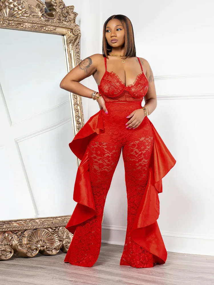 

Комплект из топа с кружевными бретелями и расклешенных брюк с рюшами для женщин — облегающий сценический наряд для современного танцевального выступления