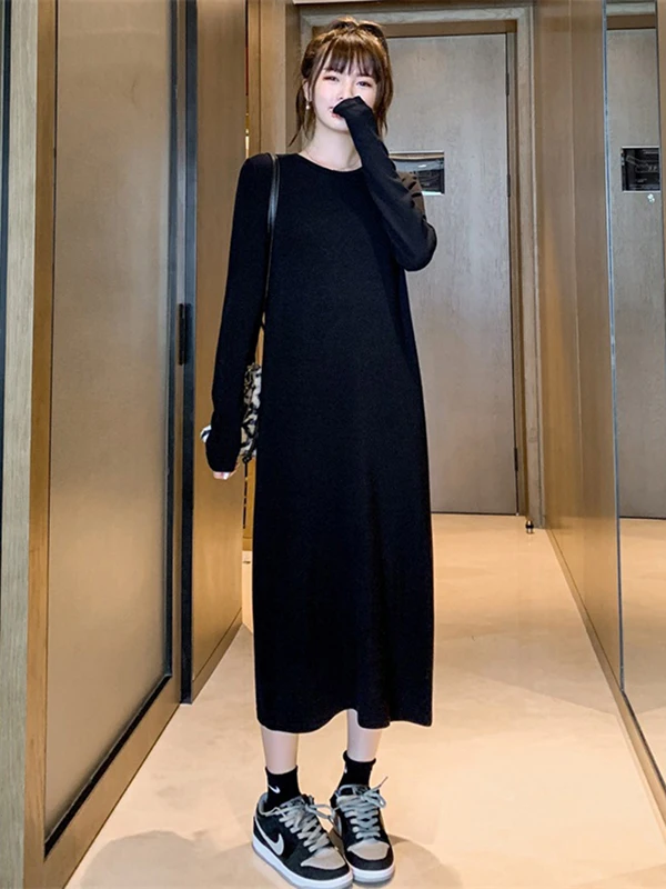 Loose Black Long Sleeve Dress Korean Style round Neck Sweatshirt Dress Straight Cut Autumn Winter Fashion Inner Wear Dress