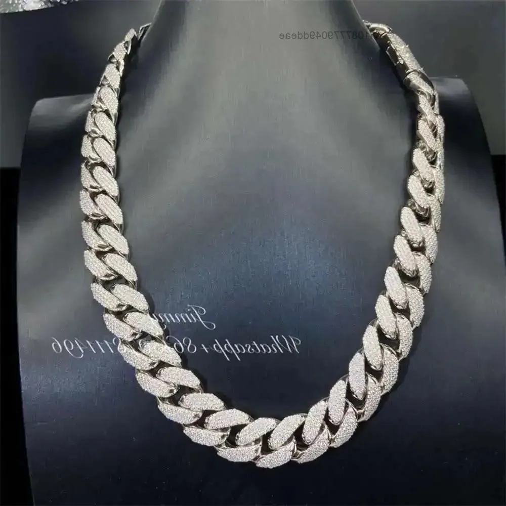 

2023 Индивидуальные четырехрядные камни шириной 18 мм, тяжелые ювелирные изделия со льдом, бюст, муассанит, бриллианты, кубинское звено