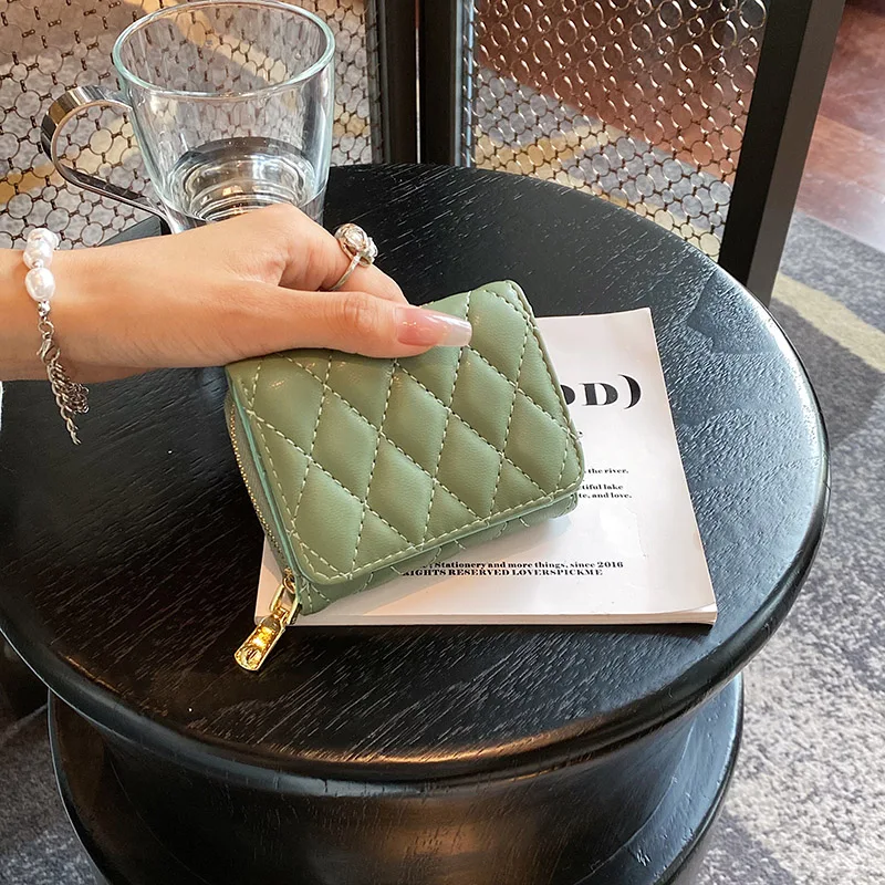 Large Capacity Embroidery Thread Three Fold Multi-Function Quality Wallet Card Bag Wallet Portefeuille Femmes Paquet de cartes