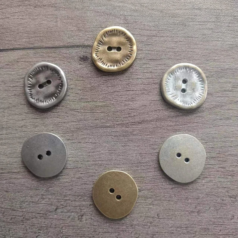 1 Piece Metal Buttons Sewing Vintage Garment Decorations Round 2 Holes Button for Clothing Sweater Coat Buckle DIY Accessories