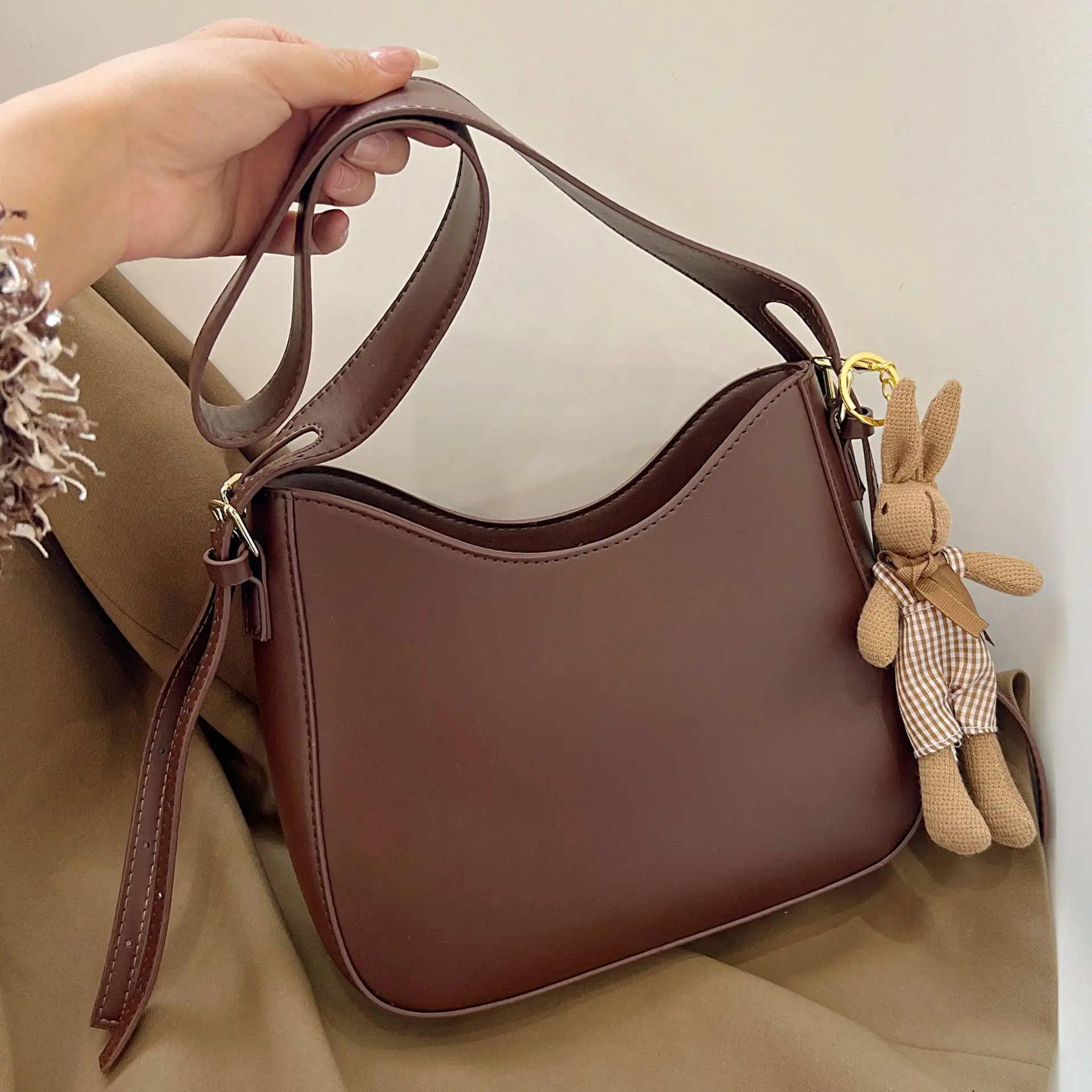 Retro Popular Shoulder Bags For Women Luxury trend New Fashion PU Leather Bag Female Young Ladies Cross Body Handheld