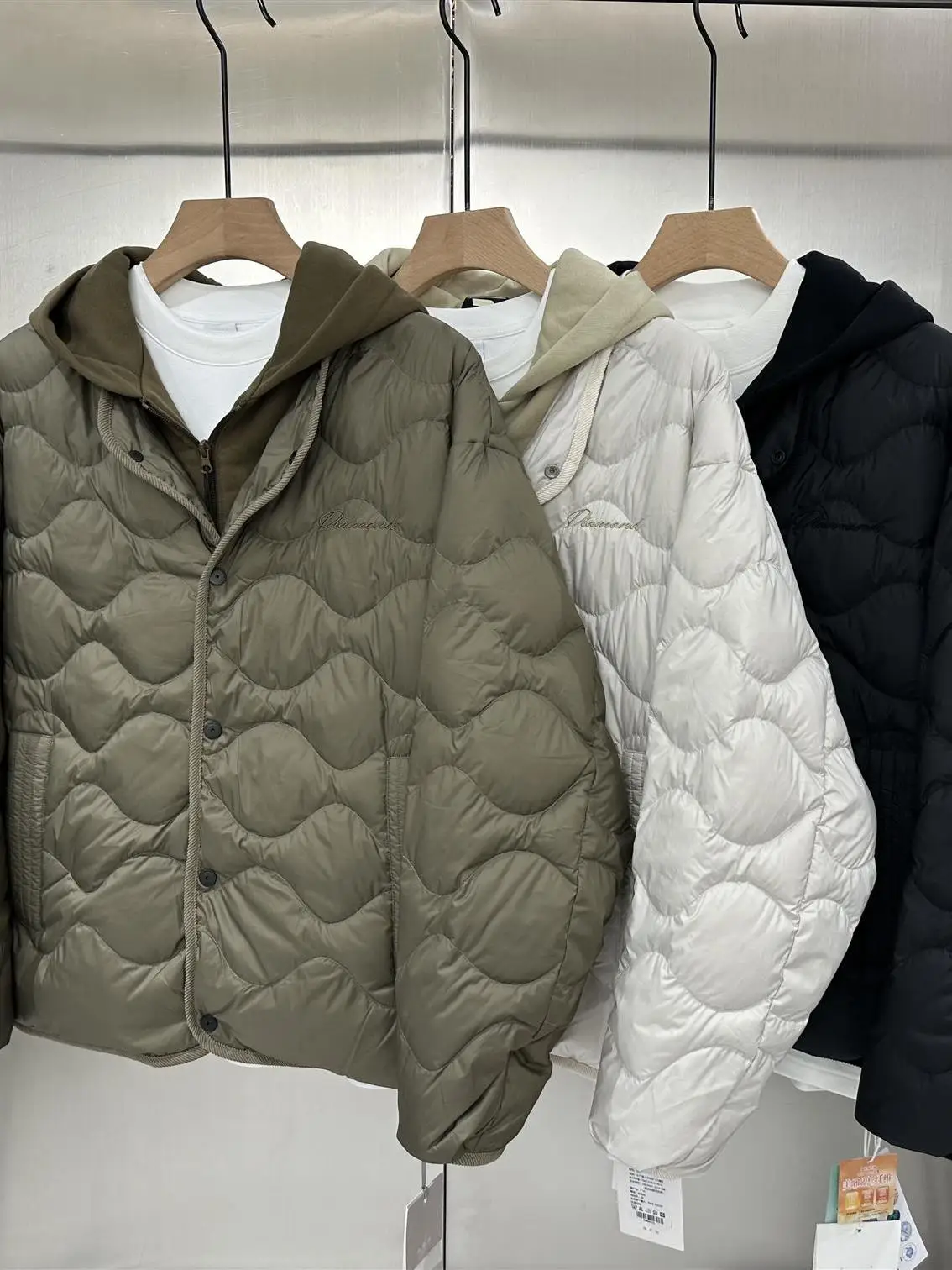 

Мужская утепленная пуховая куртка с капюшоном, в стиле пэчворк, теплая, повседневная, укороченная, из полиэфирного волокна, зимняя верхняя одежда