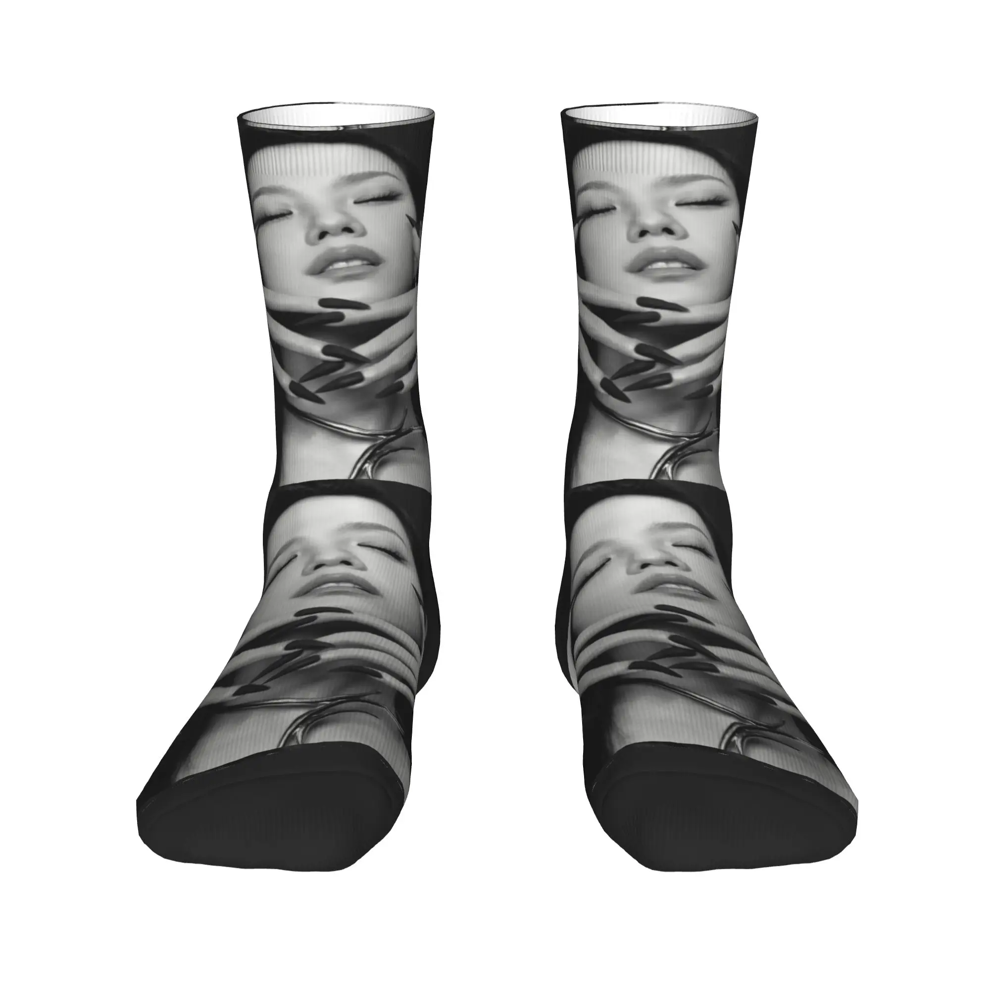 ถุงเท้าลายกราฟิกแฟชั่น Zayn Malik & Jisoos 2025 Eyes Closed ถุงเท้ากันลื่นสำหรับฤดูหนาว ถุงเท้าคู่รักสำหรับเล่นกีฬากลางแจ้ง ถุงเท้านุ่ม