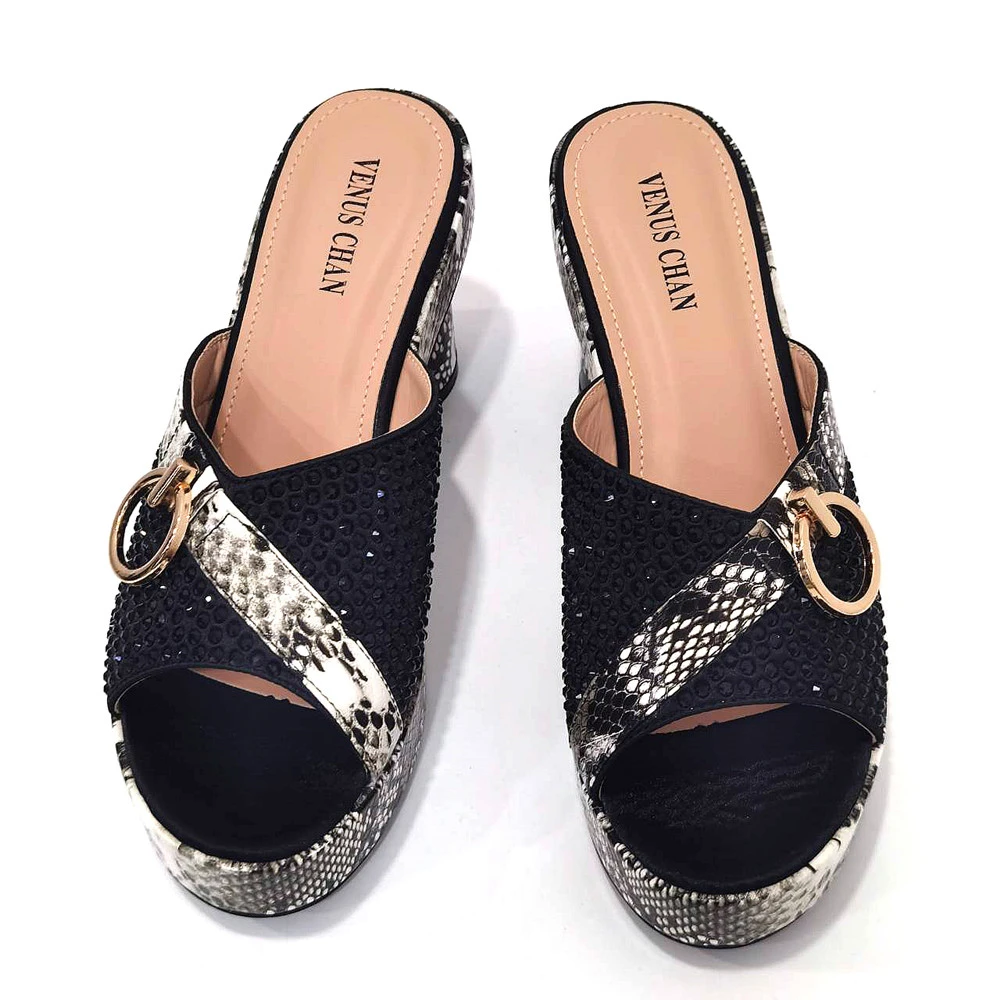 2024 New Black Style Rhinestone Square Buckle Wrapped Sandals Square Back Hollow Shallow High Heel Single Party Shoe