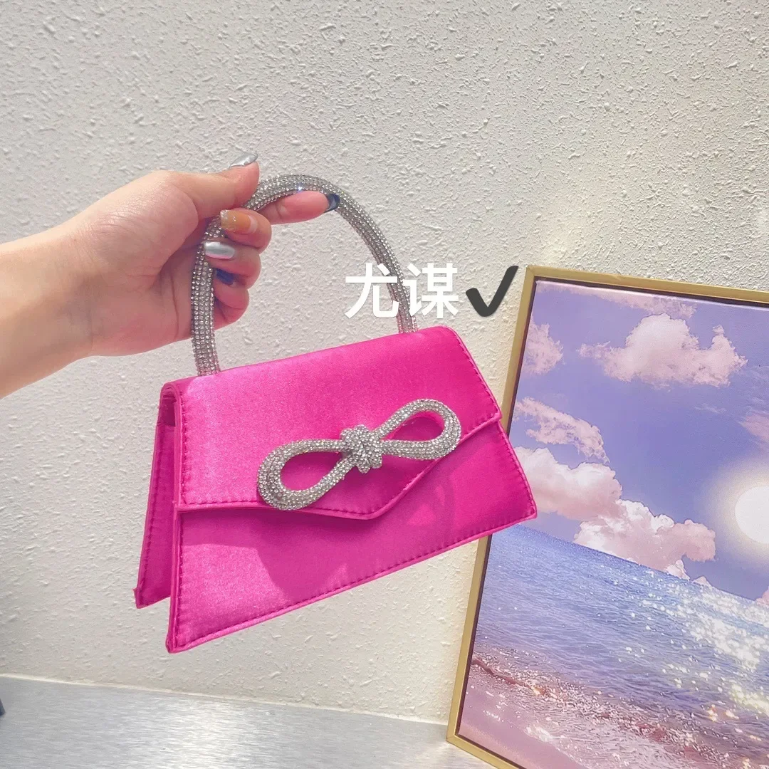 

Retro banquet bow diamond bag shiny non-slip satin silk small square handbag clutch or crossbody bag T260528