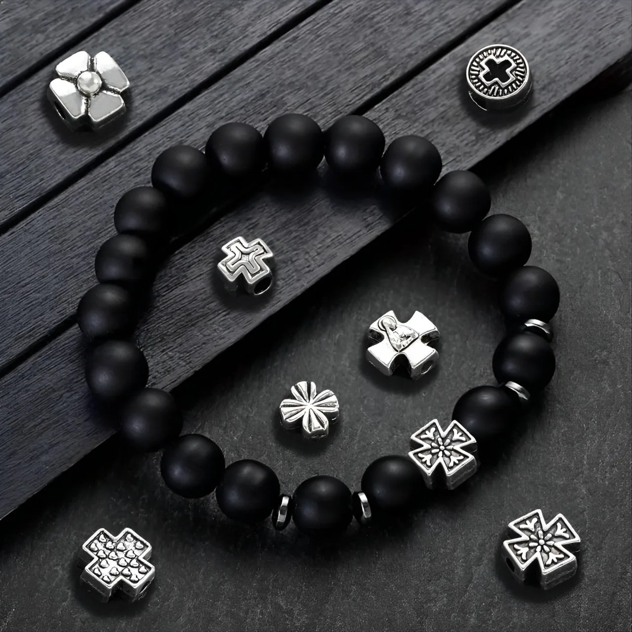 

Alloy jewelry punk hip-hop style skull bracelet, sunstone, volcanic stone, white pine beads