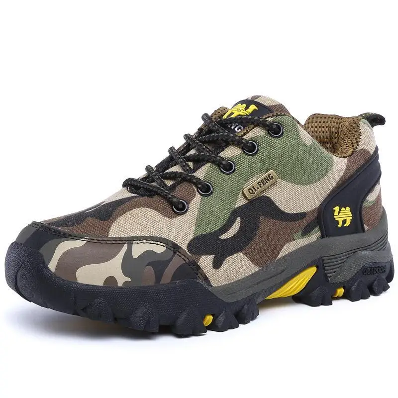 Outdoor Climbing Shoes Tactical Battle Boots High Help Warm Men's Hiking Boots Military Fan Desert Tactical Boots Mountain Cl...