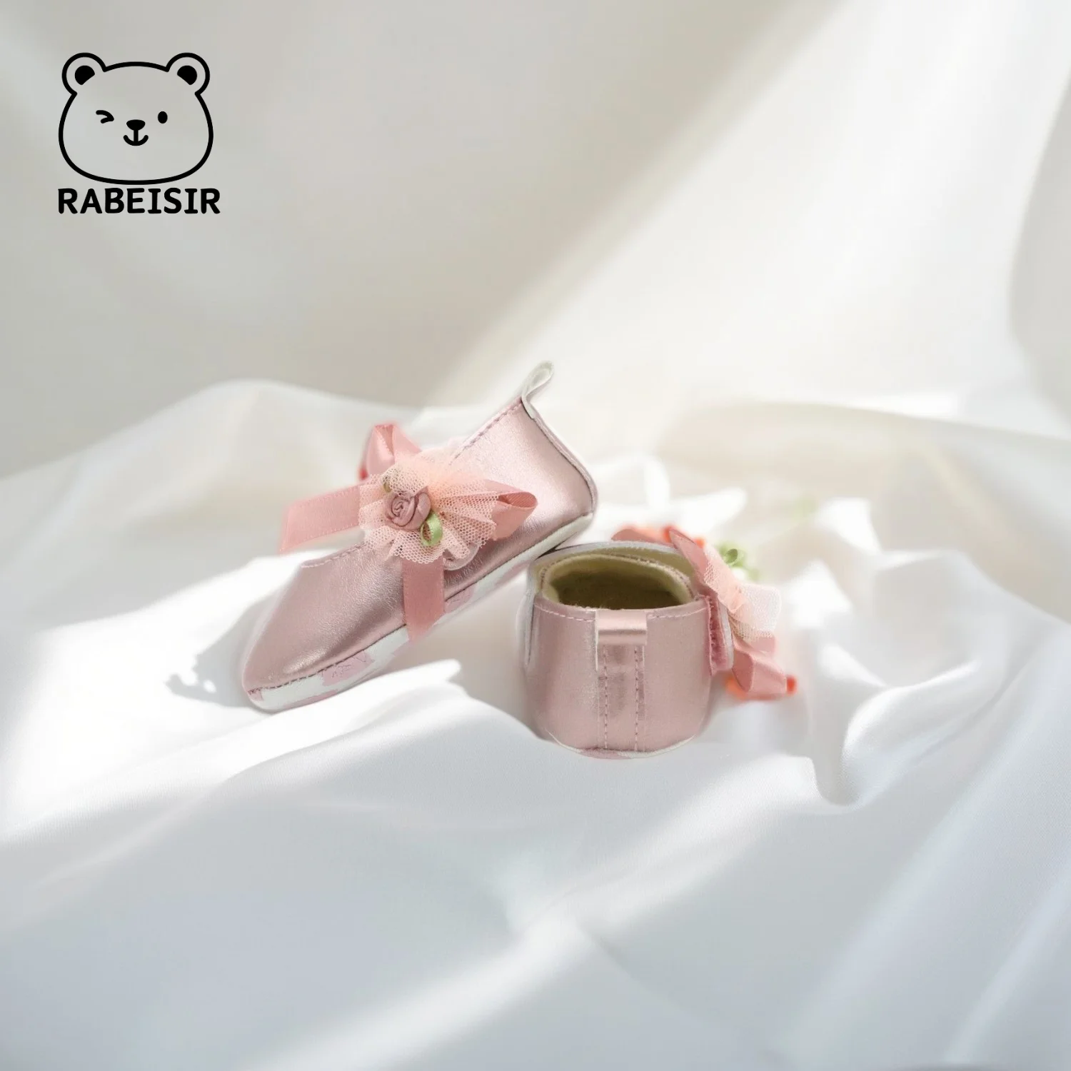 Sapatos de princesa para meninas de 0 a 18 meses, sapatos de caminhada para bebês, sola macia, sapato único versátil e moderno