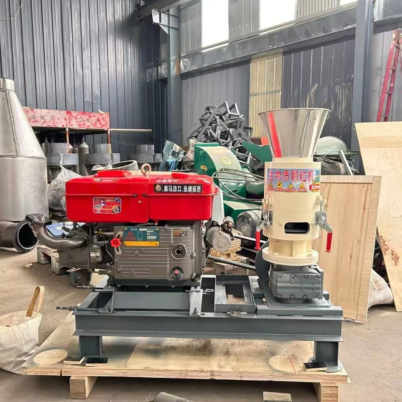 

(Специально для морских перевозок) Дизельный гранулятор для древесных отходов мощностью 25 л.с., машина для производства топливных гранул из скорлупы арахиса и кукурузных початков, фруктовых отходов.