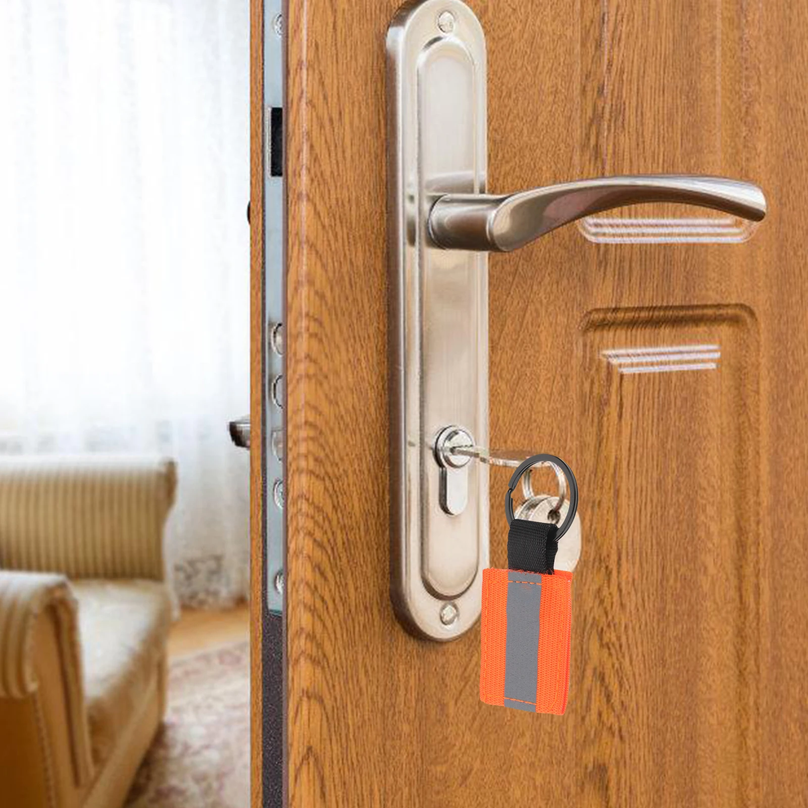 

10pcs Reflective Pendants Keychain Tags High Visibility Safety Gear For Night Lightweight Backpack Accessories Warning