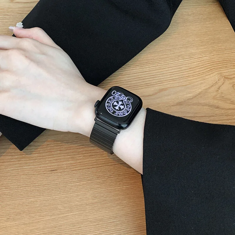 Ремешок из нержавеющей стали для Apple Watch, роскошный браслет для iWatch Series 6 5 4 3 Se 2 1, 45 мм 41 мм 44 мм 40 мм 42 мм 38 мм