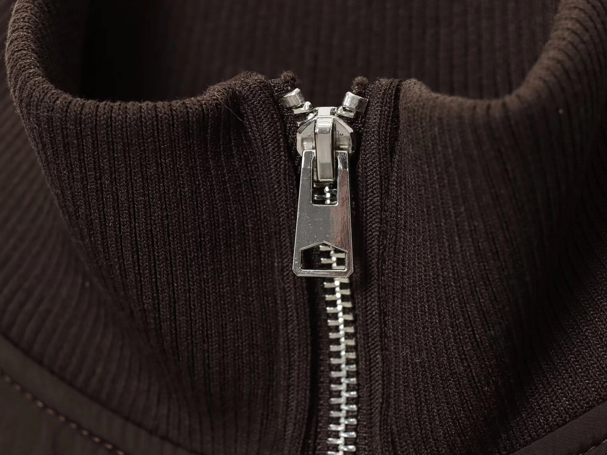 Jesienne Nowości Damskie 2025 Moda Szeroka Silueta Pikowana Kurtka z Cienkiej Bawełny Kurtka Bawełniana