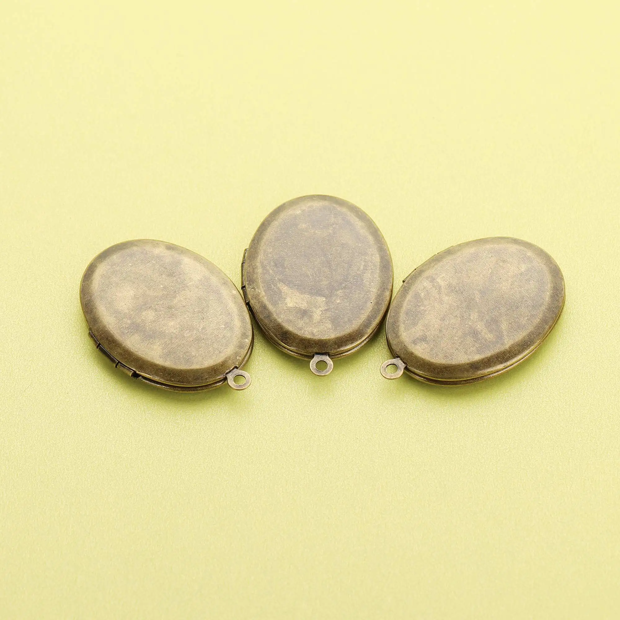5Pcs 20x30MM Oval Photo Locket,Keepsake Antiqued Dark Bronze Brass Locket,DIY Photo Memory Pendant Charm Supplies 1121058 image 5