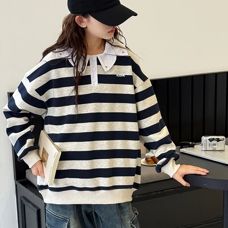 

Girls' winter hoodie 2025 new style children's stylish striped polo shirt, girls' big children's thick plush loose top