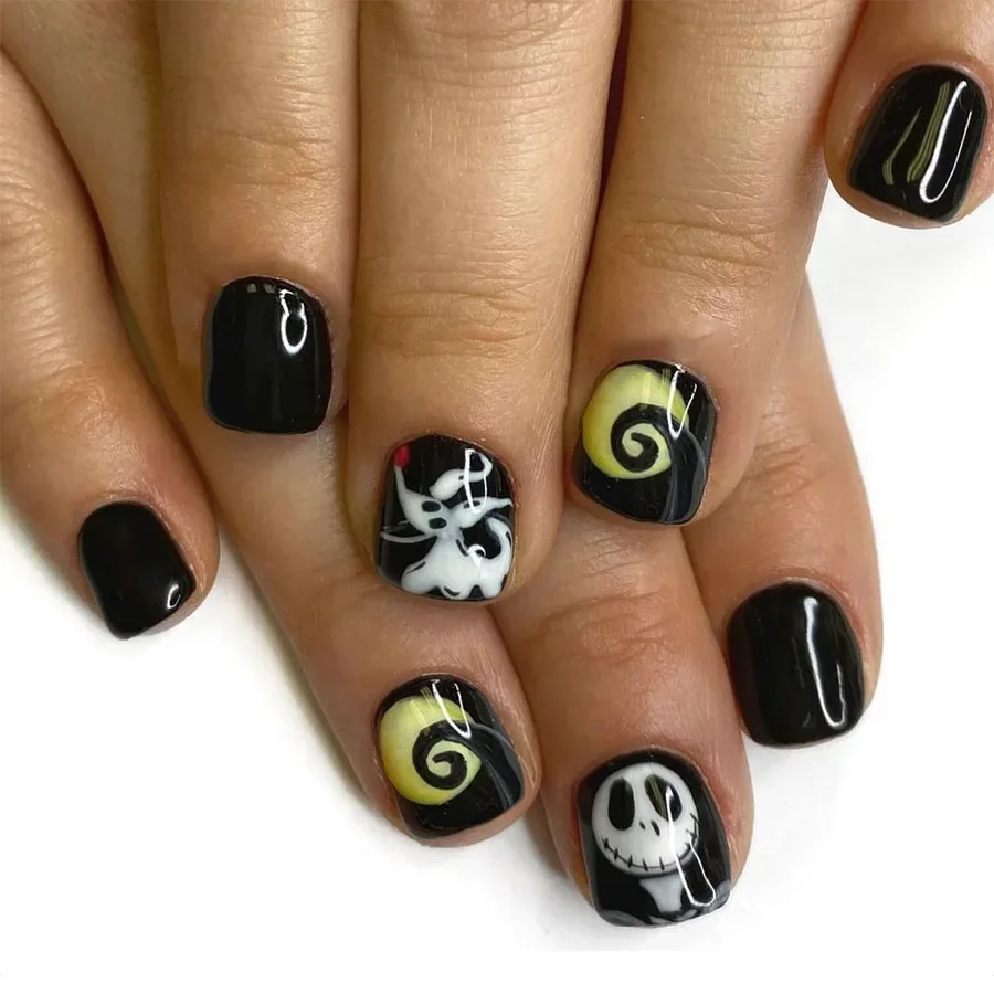 24Pcs Skull Press on Nail Halloween Short Square Cute Naughty Puppy Fake Nails Shiny square Wear Nail for Women&Girl