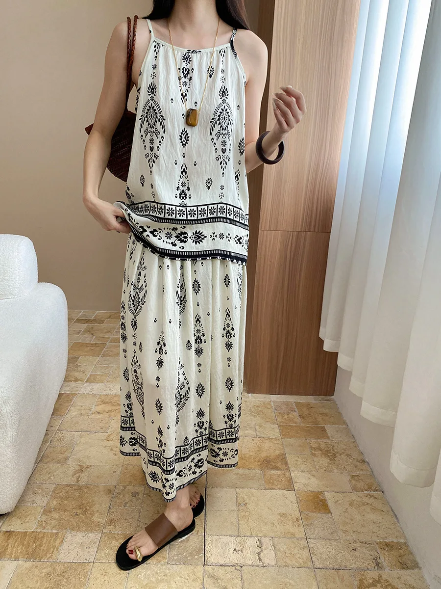 

Spring and summer women's casual printed camisole vest+high waisted skirt set