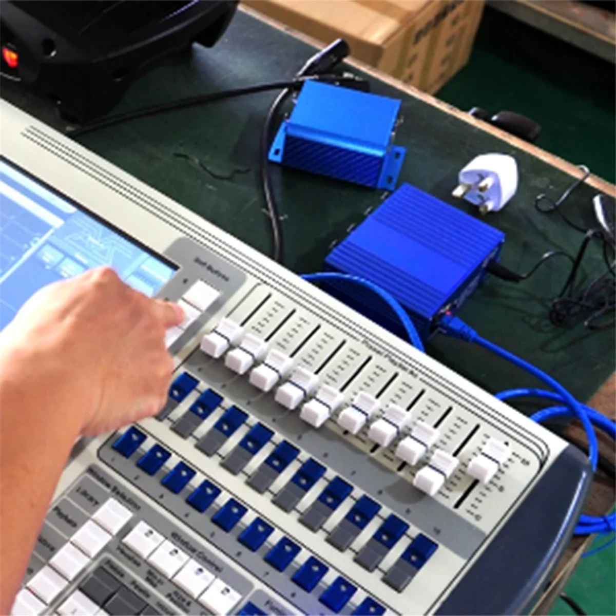 ArtNet-DMX 4 رباعية الاتجاه ArtNet DMX محول ثنائي الاتجاه 4 أنثى 3PIN XLR داخل/خارج إشارة تحويل إيثرنت الولايات المتحدة التوصيل