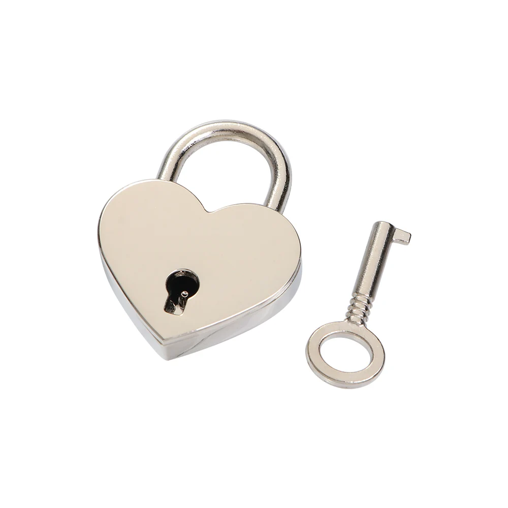 

Diary Book Luggage with Key Wedding Travel Heart Shape Love Heart Lock Hardware Padlock Locks