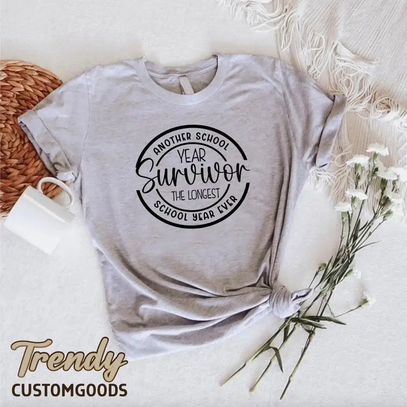 

Футболка «Последний день школы», учитель, выживший конец жизни, летняя студенческая подпись