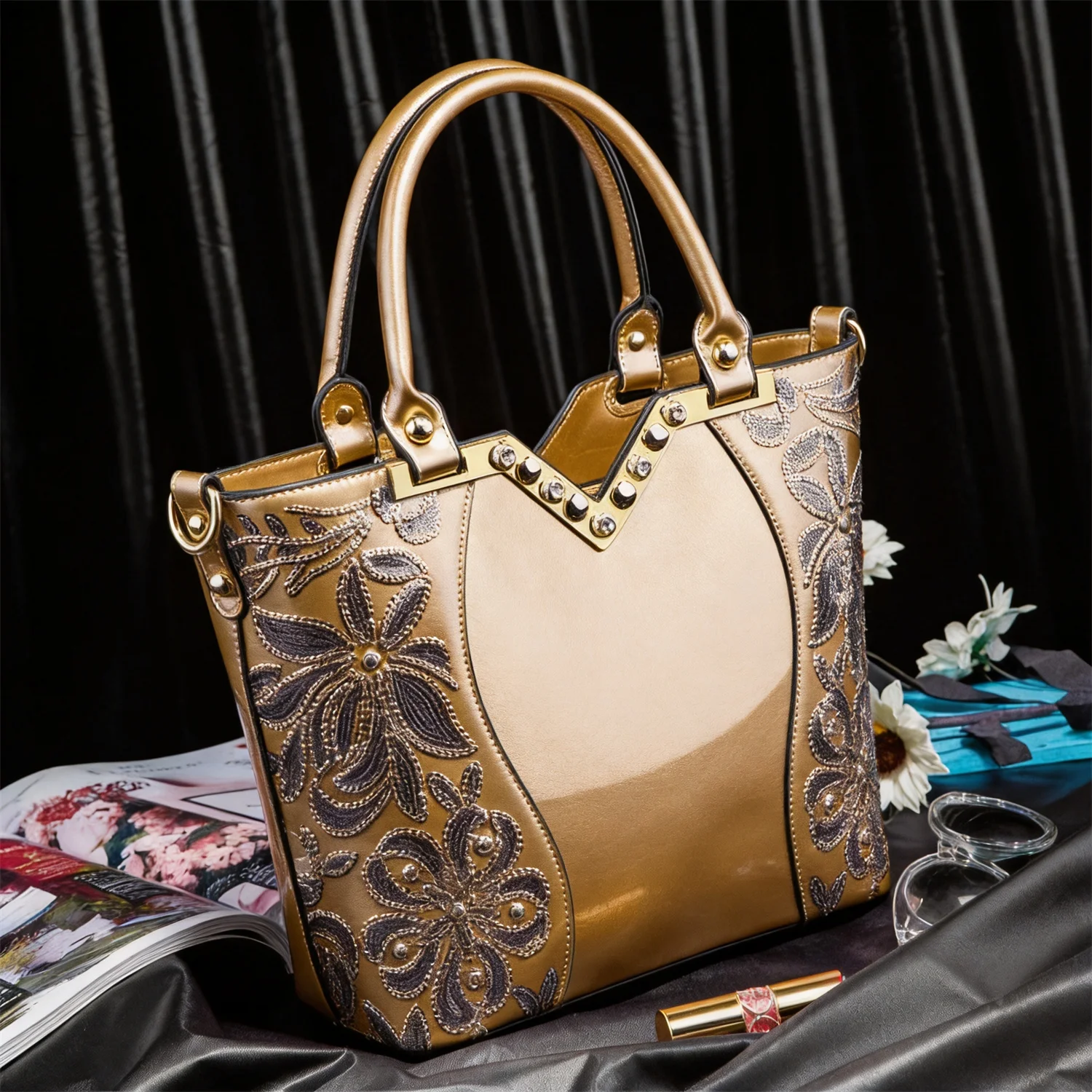 Lüks Timsah Derisi Desenli Kad - Top Handle Patent Bag incelemesi ve fiyatı