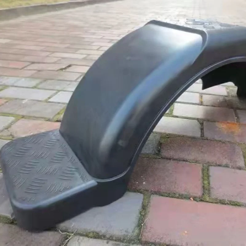 مقطورة قطعة من نسيج البلاستيك درابزين 13 14 15 بوصة مع رفرف الطين سبلاش الحرس الثقيلة العالمي صالح لشاحنة مقطورة قافلة