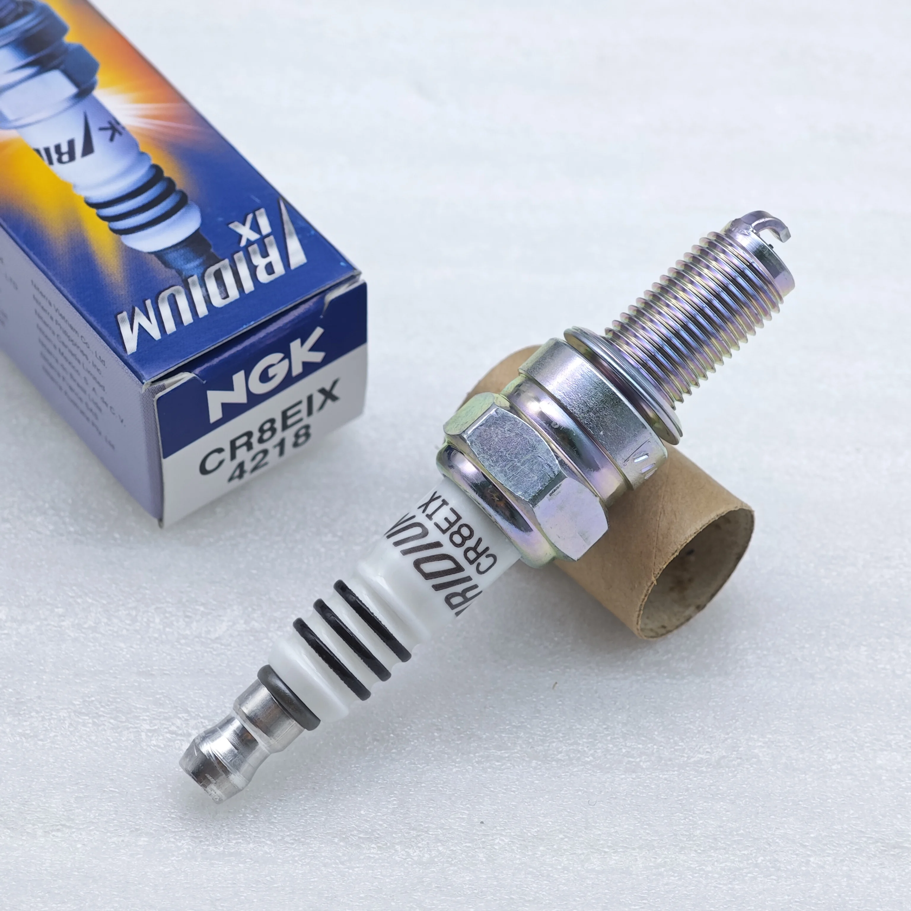 1pcs Original NGK Iridium Spark Plug CR8EIX 4218 Upgrade CR8E CR8EK