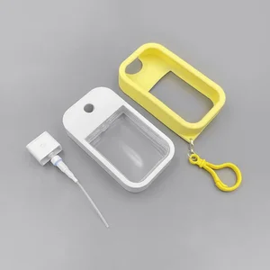 زجاجات معقم اليدين المحمولة القابلة لإعادة الشحن الجديدة 38 مل مصغرة بطاقة الكحول رذاذ زجاجة سلسلة المفاتيح السفر التعبئة الفرعية مستحضرات التجميل الصحافة أفضل 4 مبيعات باتمان في زي تأثيري المستقبل - رقم 2