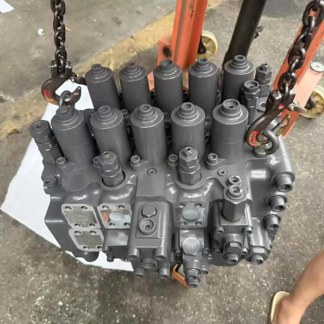Hydraulic Distribution Valve For Volvo EC300E Excavator Main Control Valve Assembly