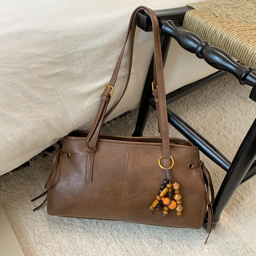 Large Capacity Shoulder Bag Women 2025 New Autumn Winter Versatile All-Match Underarm Bags High Grade Pu Commute Armpit Packs