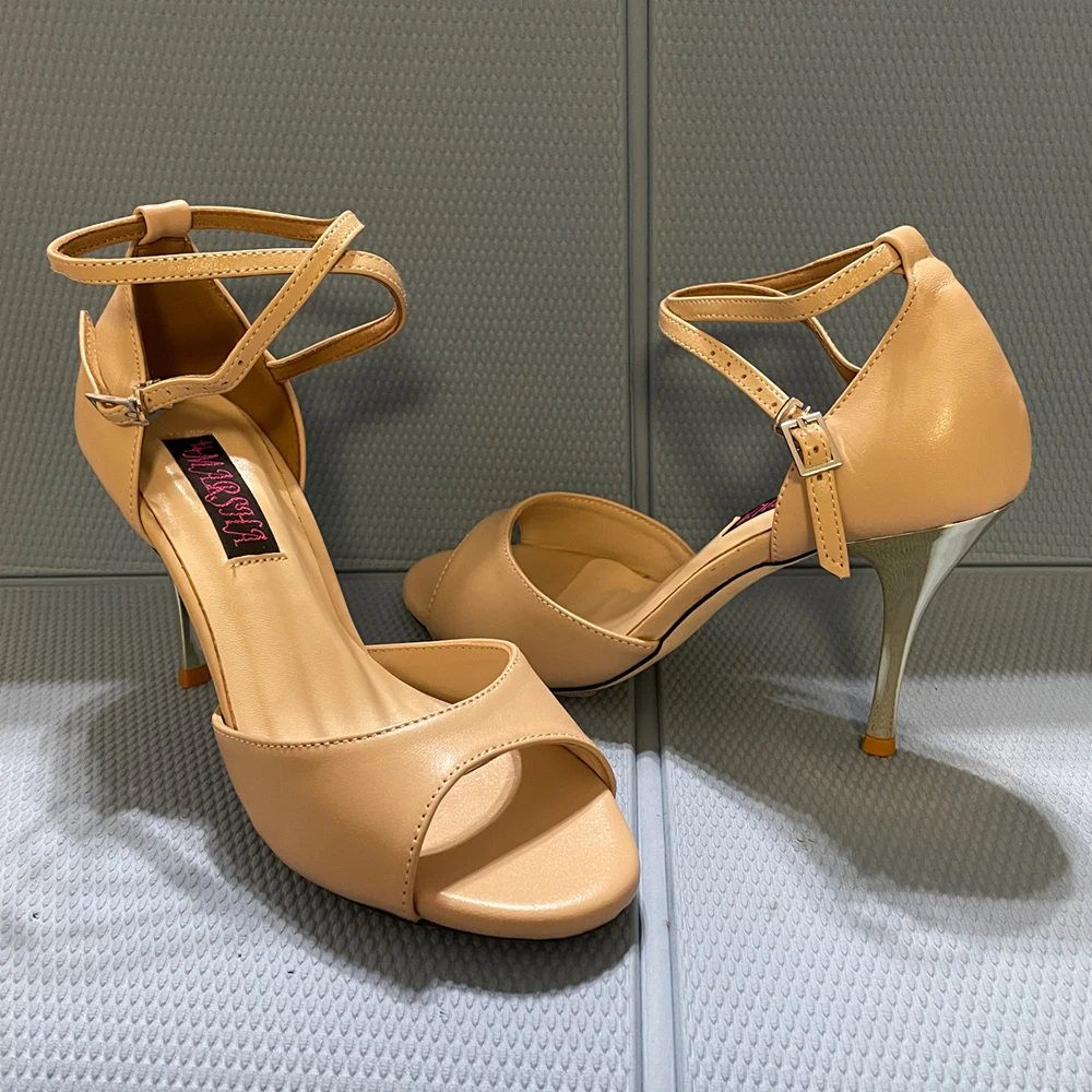 

Stock Shoes For Sale leather hard sole tango shoes in size 7 with 9cm heel Only One pair just like picture Nude Leather Normal