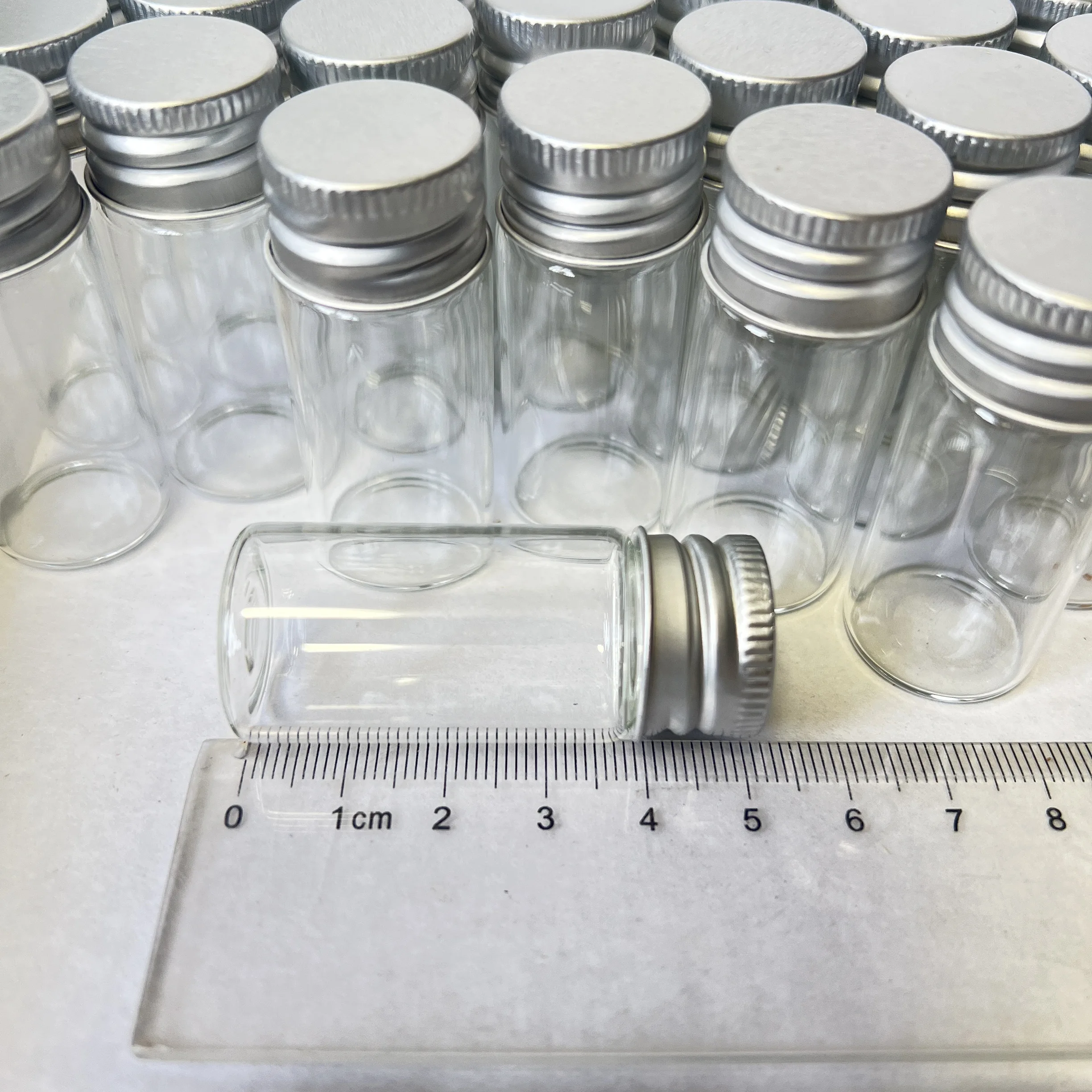 45/70/100 PCS 10ml Clear Glass Bottles with Silver Screw Caps 13×22×50mm Mini Storage Vials Essential Oils Decorative Test Tubes