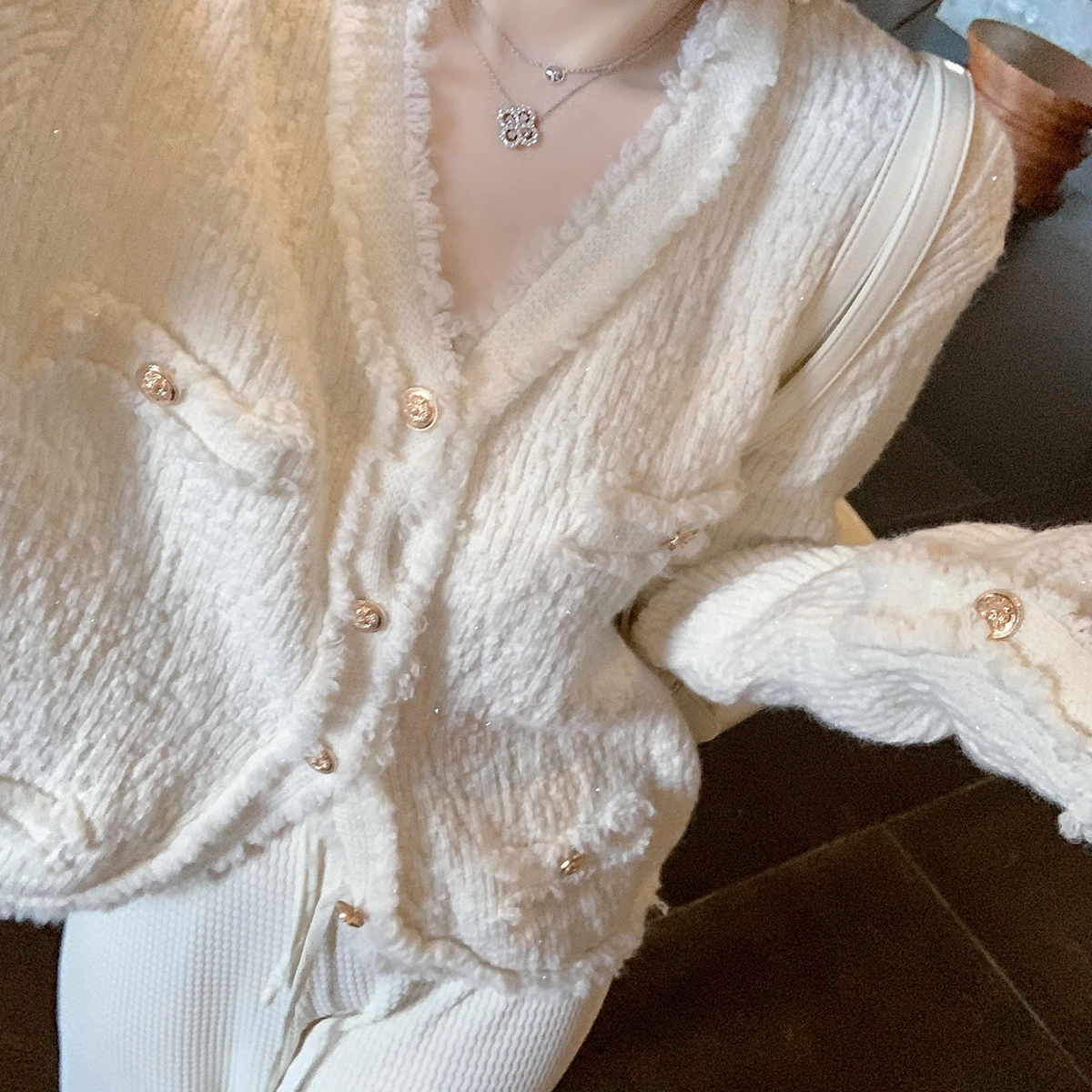 

ByYou2025 Осенний новый роскошный белый вязаный ор кардиган, женский свитер с v-образным вырезом Jaet, корейский прямой крой, длинный све