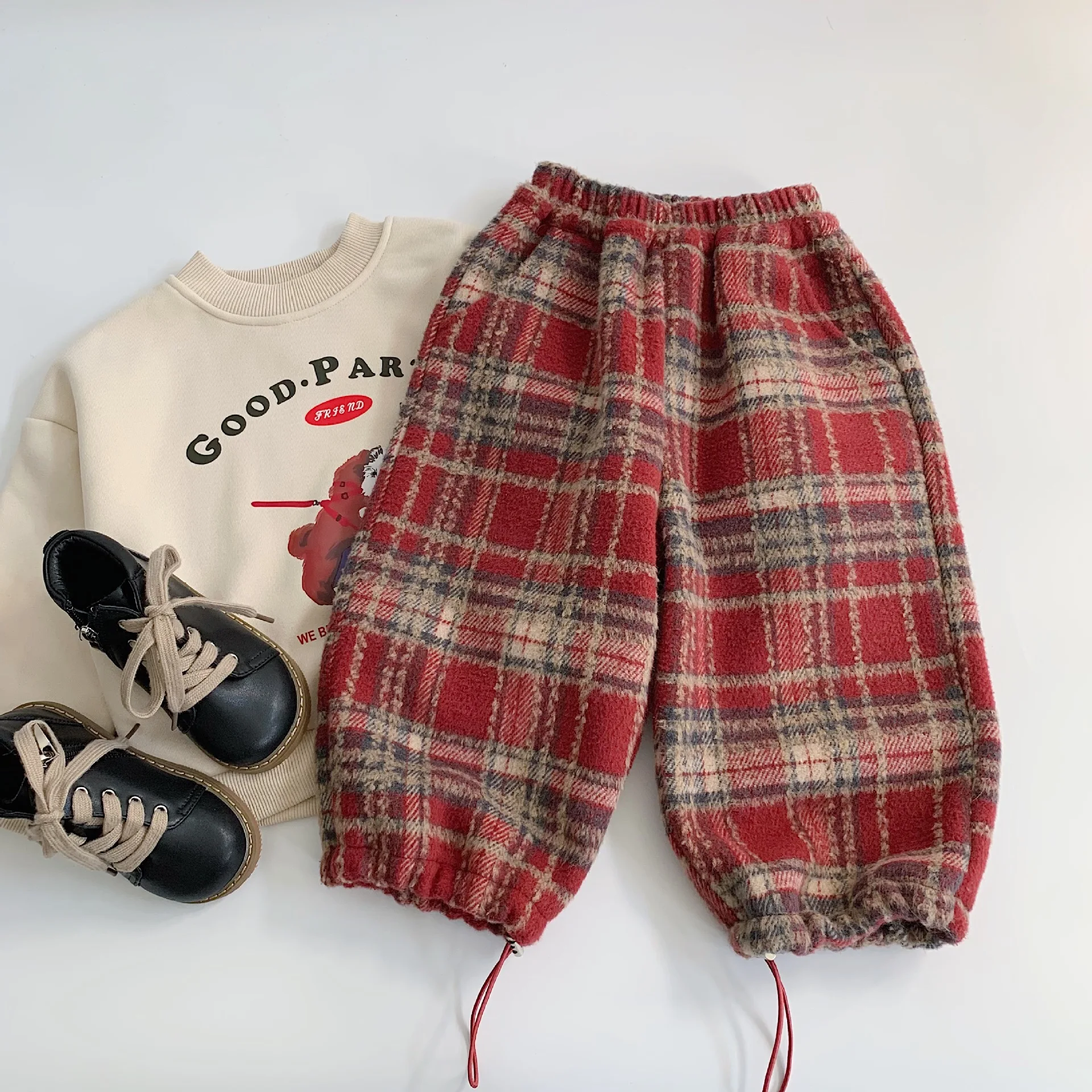 מכנסי משבצות לילדים בתוספת קטיפה חורף 2024