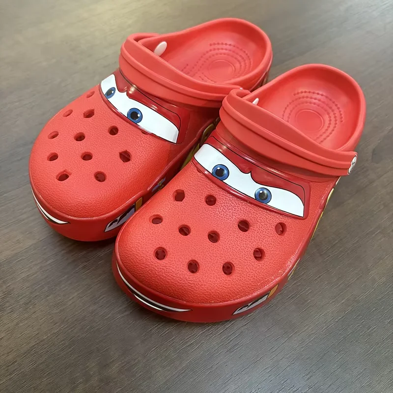 

Disney Cartoon Pixar Lightninged Mcqueens Hole Slippers Solid Waterproof Slippers Fit Outdoor Sandals Breathable EVA Shoes Gift