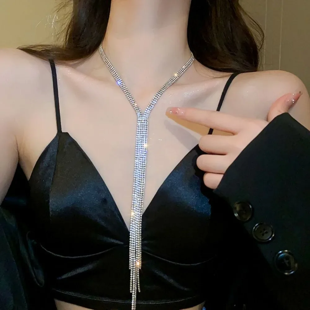 Luxury Double Tassel Women Rhinestone Necklace Pendant Fashion Bright Diamond Clavicle Chain Suitable wedding banquet party 0